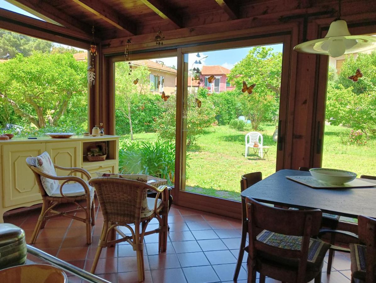 Villetta Con Giardino A Due Passi Dal Mare Imperia Eksteriør bilde